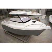 Cortina 480 Cabin Cruiser Tekne